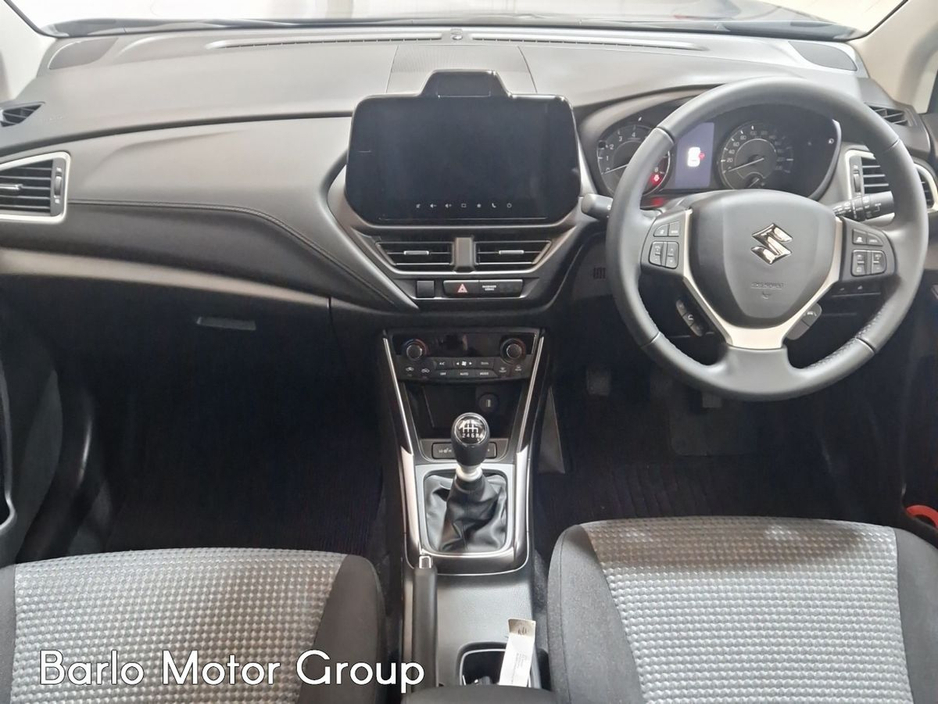 2026 Suzuki S-CROSS 1.4 Motion €33,975