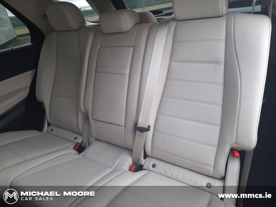 2022 Mercedes-Benz GLE Class - image 7