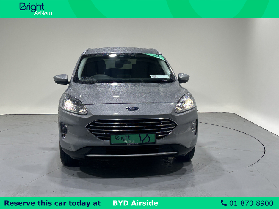 2022 Ford Kuga - image 5