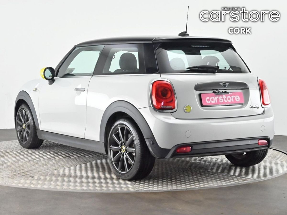 2020 MINI Hatch Cooper Classic Auto €16,880