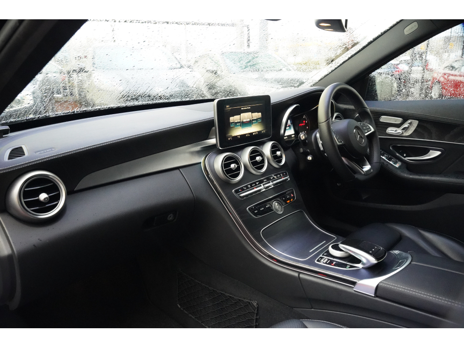 2017 Mercedes-Benz C Class - image 30