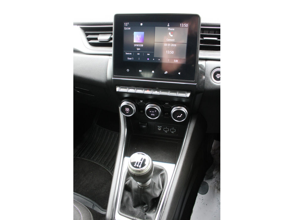 2021 Renault Captur - image 11