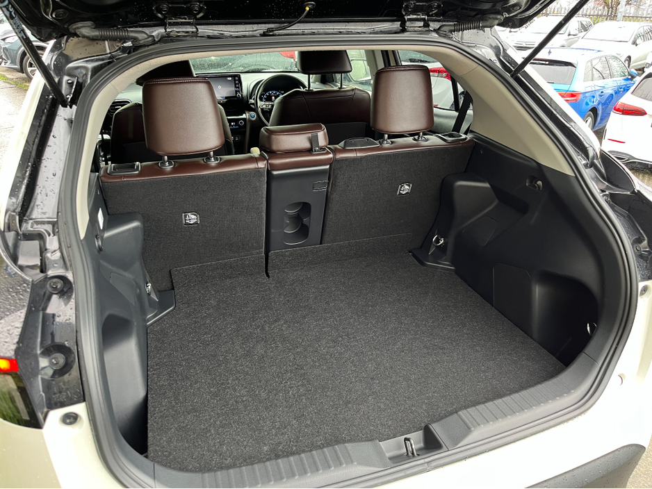 2021 Toyota Yaris Cross Z HYBRID AUTOMATIC 1.5 PETROL //HIGH SPEC//HALF LEATHER HEATED SEATS//HEATED STEERING WHEEL//360 PARKING CAMERAS// €22,950