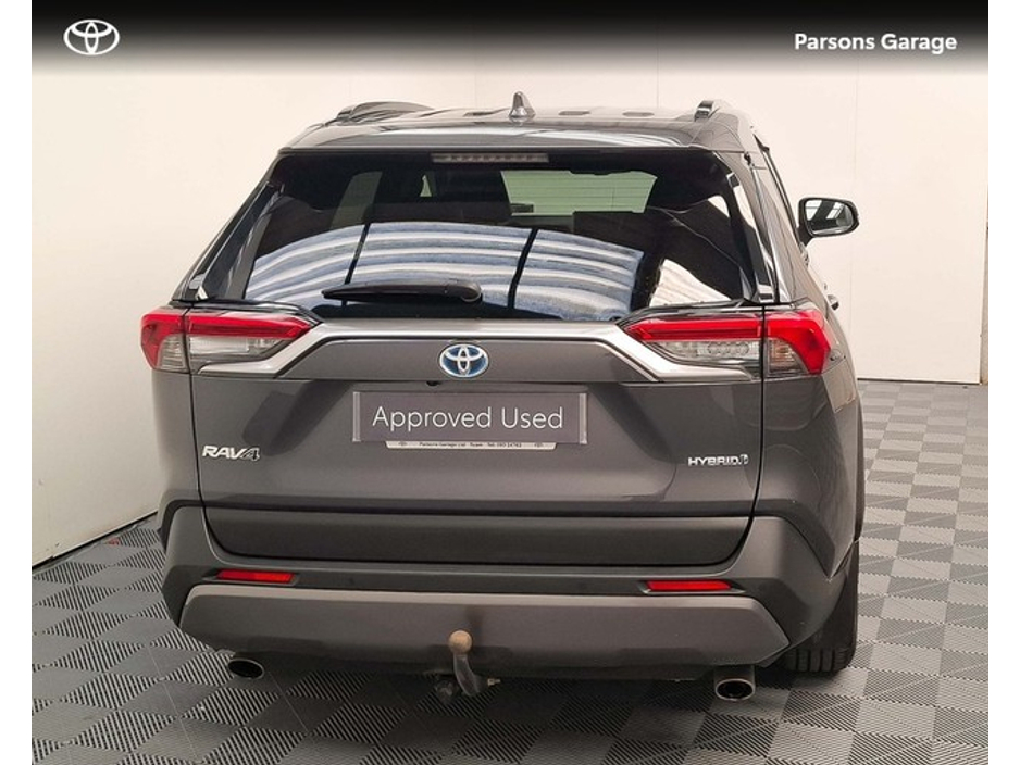 2021 Toyota Rav4 - image 4