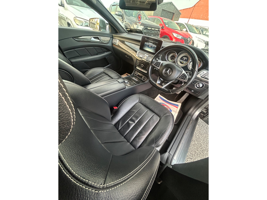 2017 Mercedes-Benz CLS Class - image 3