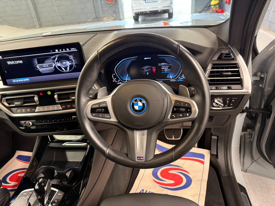 2023 BMW X3 - image 14