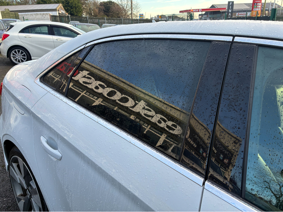 2018 Audi A3 Saloon ( 182 REG SALOON 1.4 S LINE EDITION PACK VIRTUAL COCKPIT - NAVIGATION -CARPLAY ANDROID AUTO LEATHER PACK - REVERSING CAMERA / PARKING SENSORS - DRIVE MODE €22,950