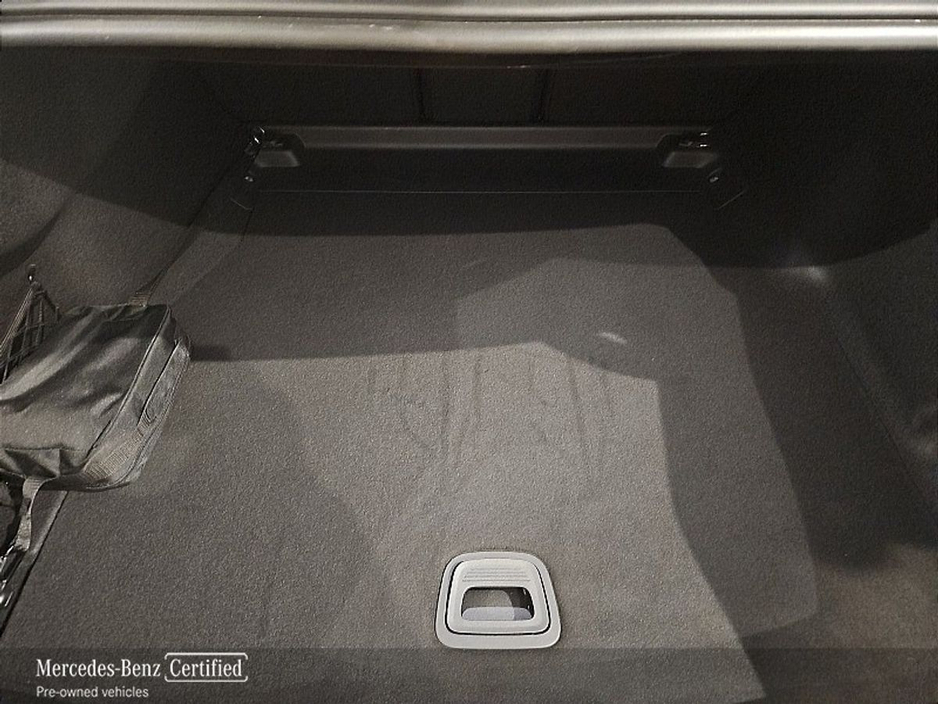 2025 Mercedes-Benz C Class - image 11