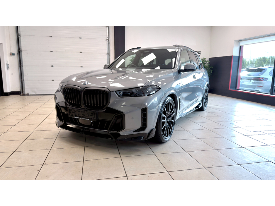 2024 BMW X5 - image 31