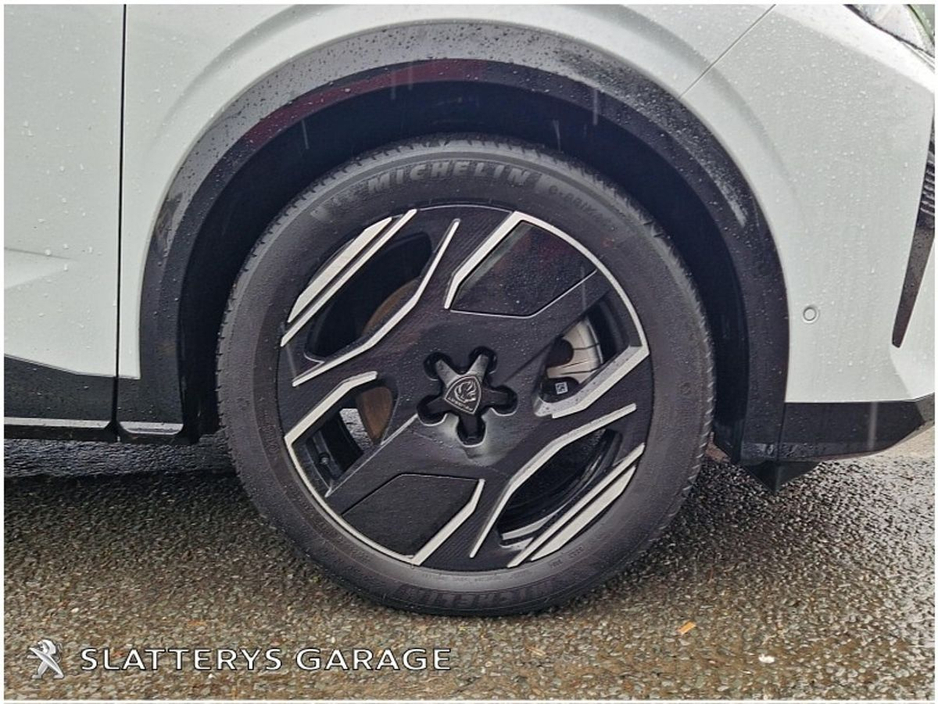 2024 Peugeot 3008 - image 14