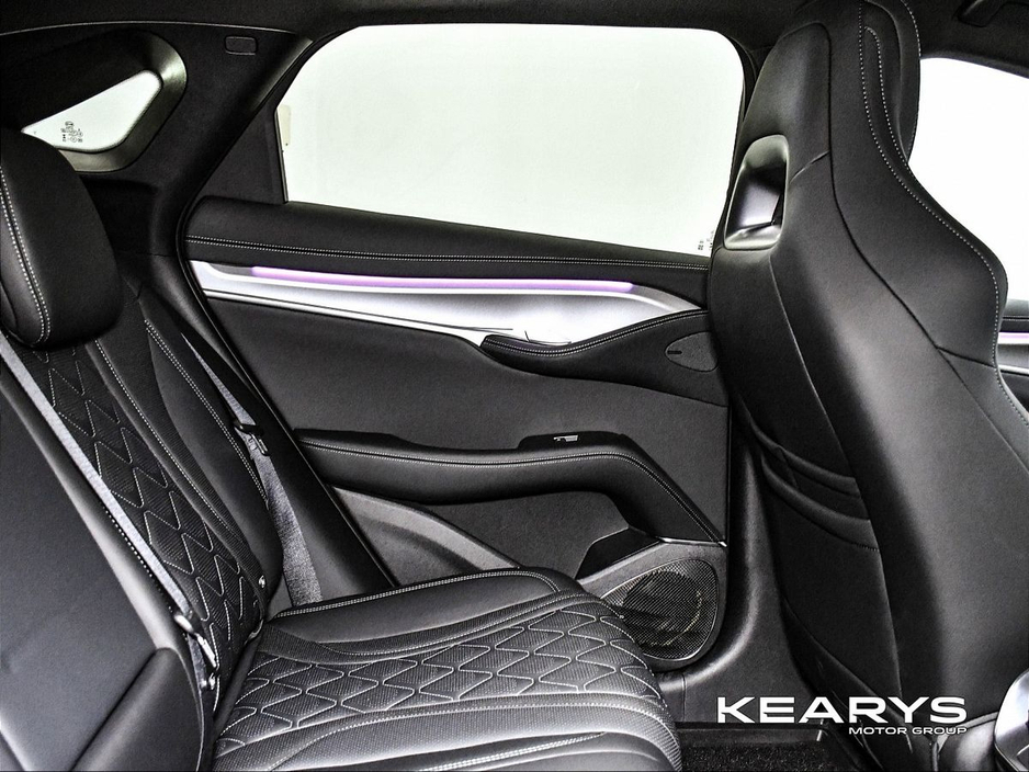 2025 BYD Sealion 7 - image 12