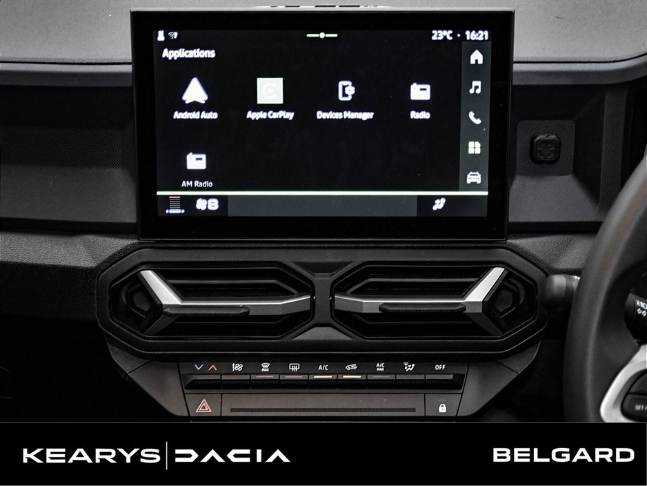 2026 Dacia Duster Expression HEV 155 E06X DEMO €33,710