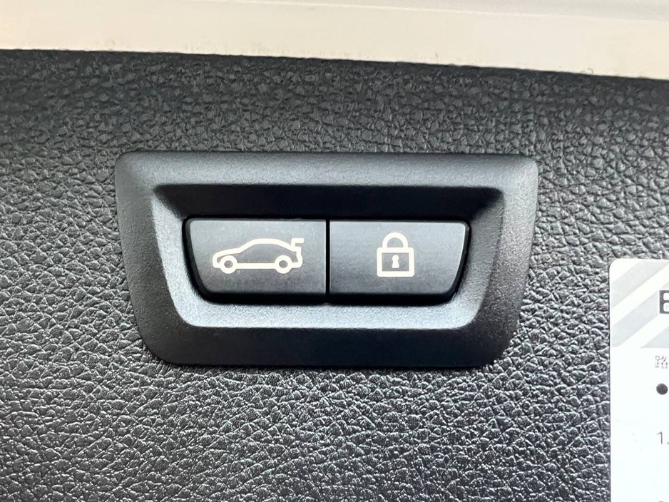 2017 BMW 3 Series 320d M-SPORT COMPETITION // SHADOW EDITION // SERVICE HISTORY // LEATHER M-SPORT INTERIOR €23,950