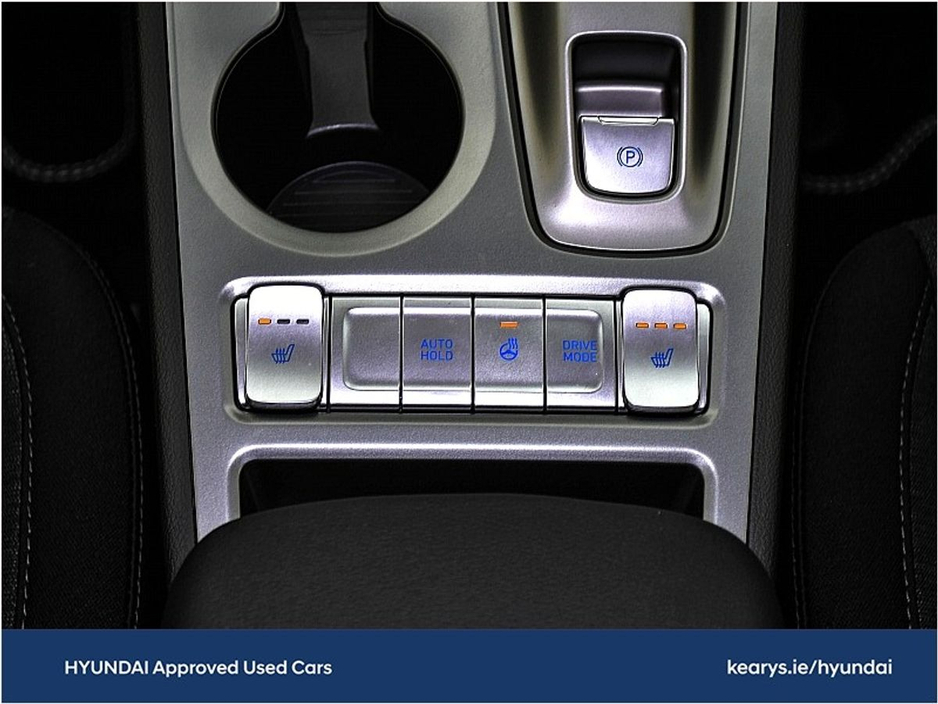 2023 Hyundai Kona EV Executive 39 kWh €22,490