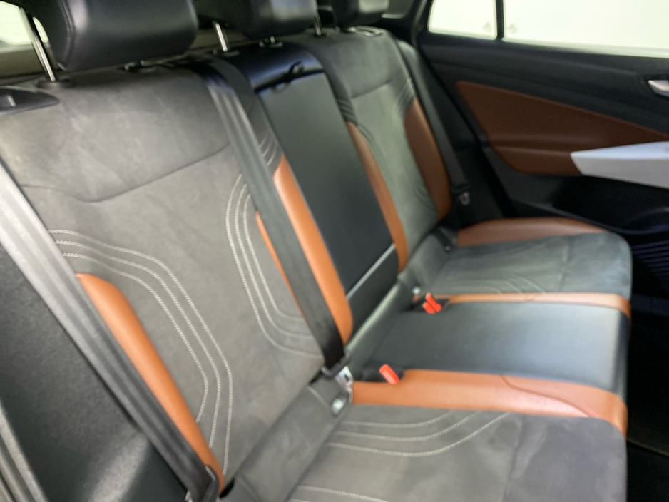 2022 Volkswagen ID.4 FAMILY 77kWh 204HP €23,995