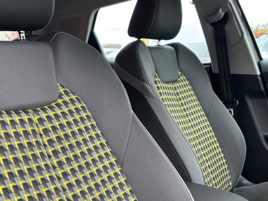 2020 Audi A1 - image 9