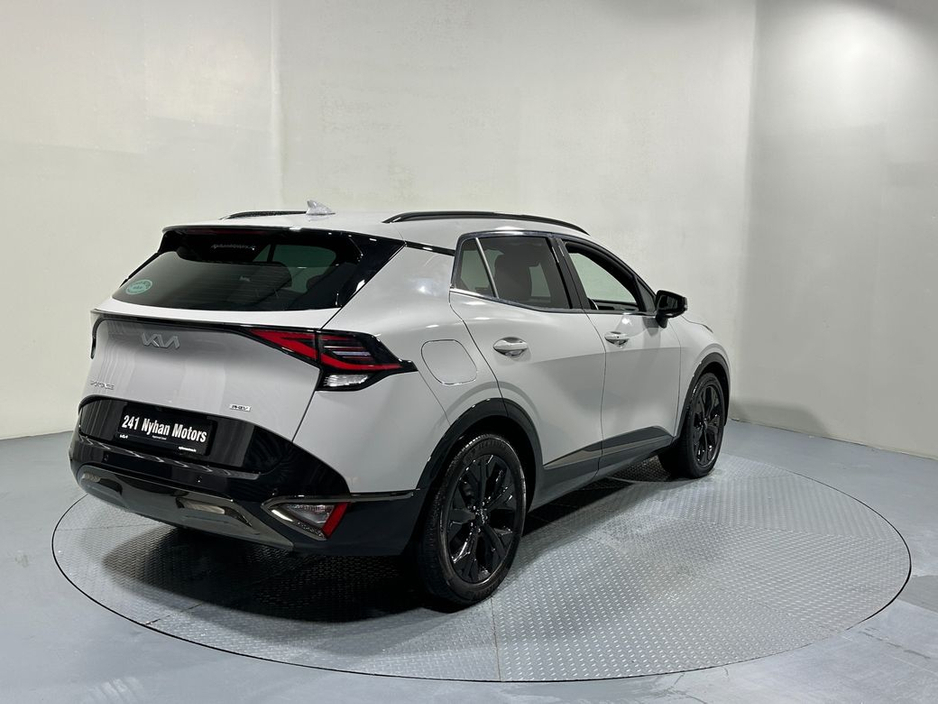 2024 Kia Sportage Plug In Hybrid 30th Anniversary Edition €40,800