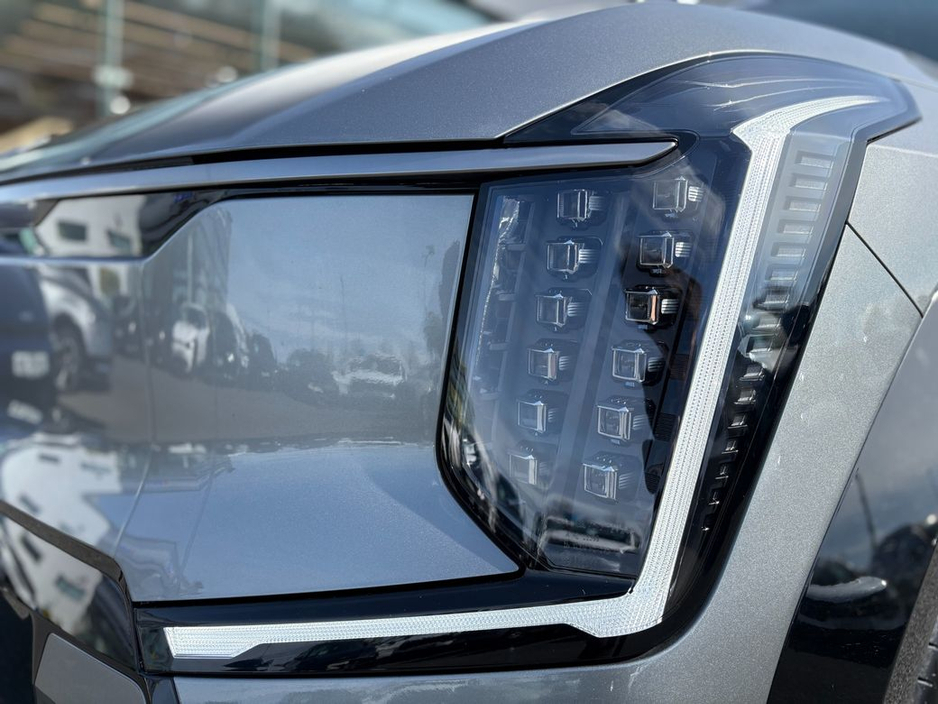 2025 Kia EV9 - image 6