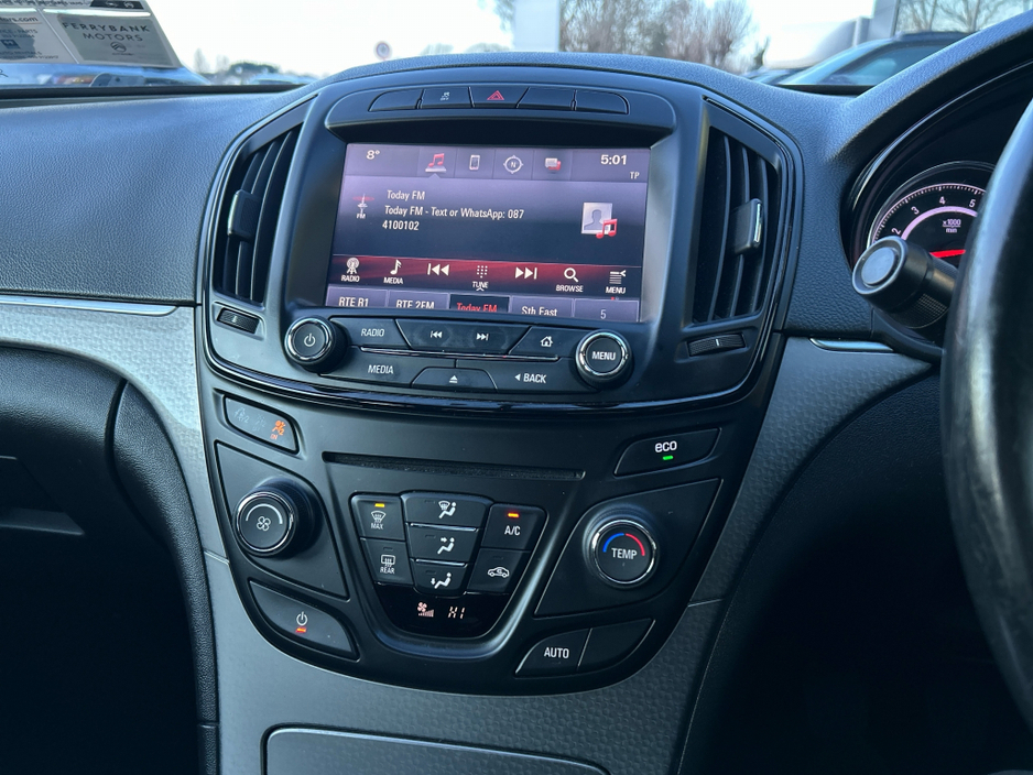 2016 Opel Insignia SC 1.6 CDTI 136PS 4DR €8,950