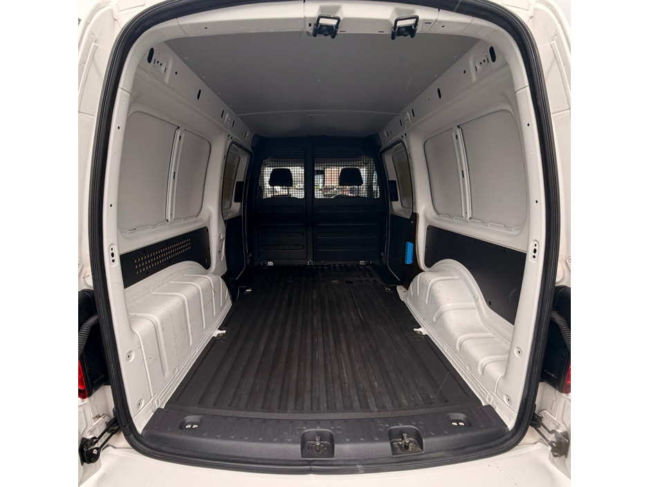 2019 Volkswagen Caddy 102BHP Maxi €14,430