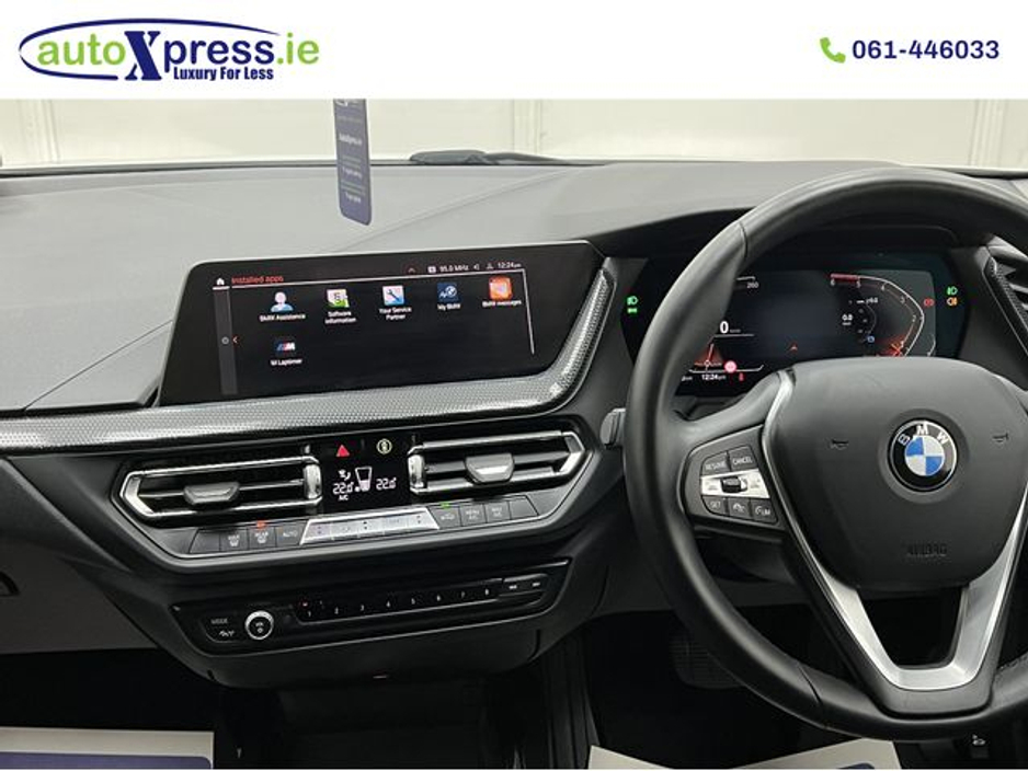 2020 BMW 1 Series - image 14