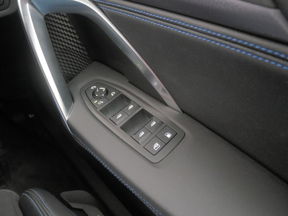 2023 BMW X1 - image 20