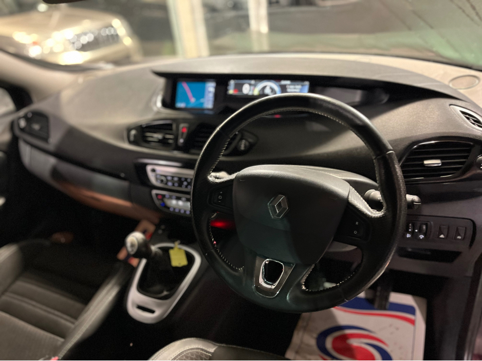 2014 Renault Grand Scenic 3 BOSE 1.5 DCI 110 Bhp 7 seater €6,950