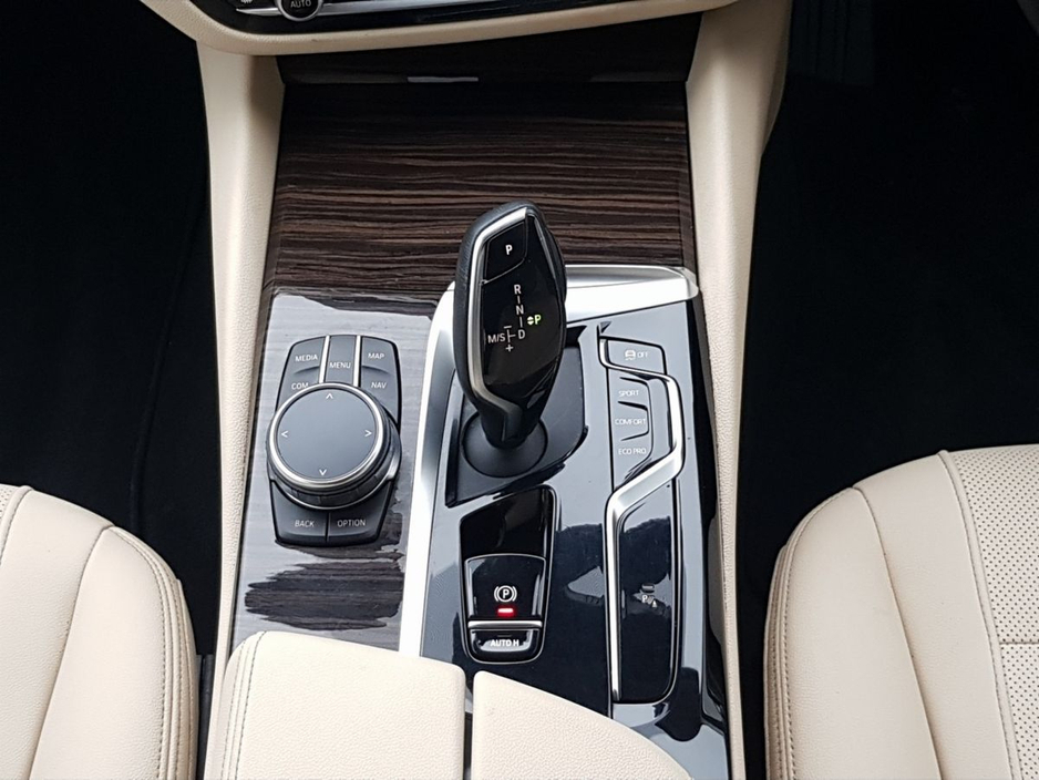 2023 BMW 5 Series 520d SE €46,995