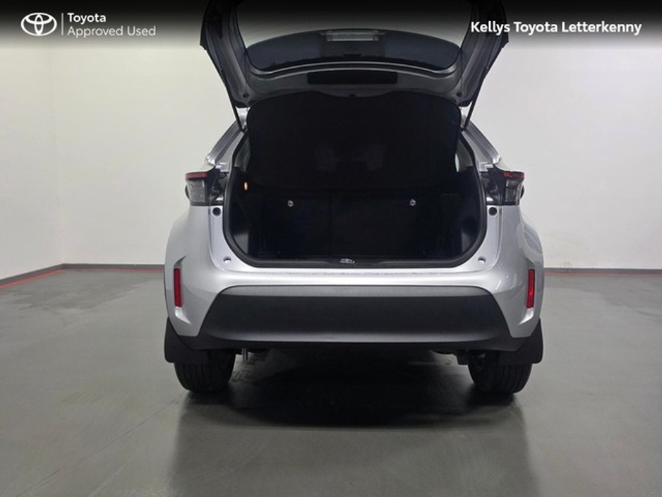 2022 Toyota Yaris Cross YARIS CROSS LUNA - #170 €24,495