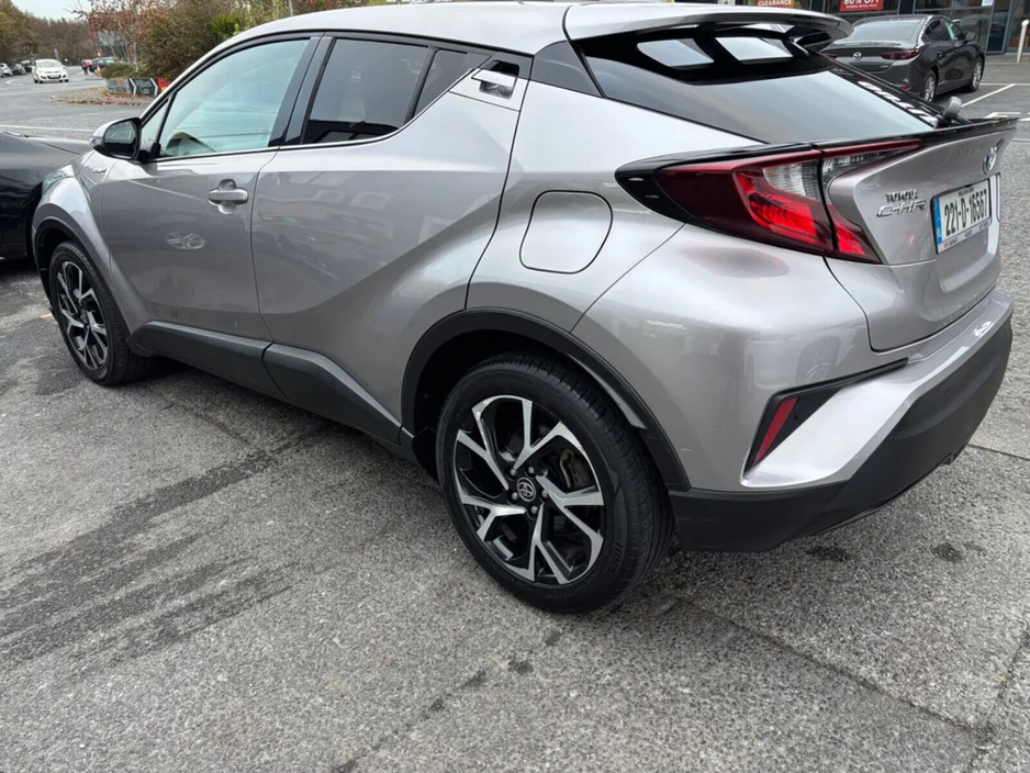 2022 Toyota C-HR 1.8 HYBRID SPORT BITONE €23,000
