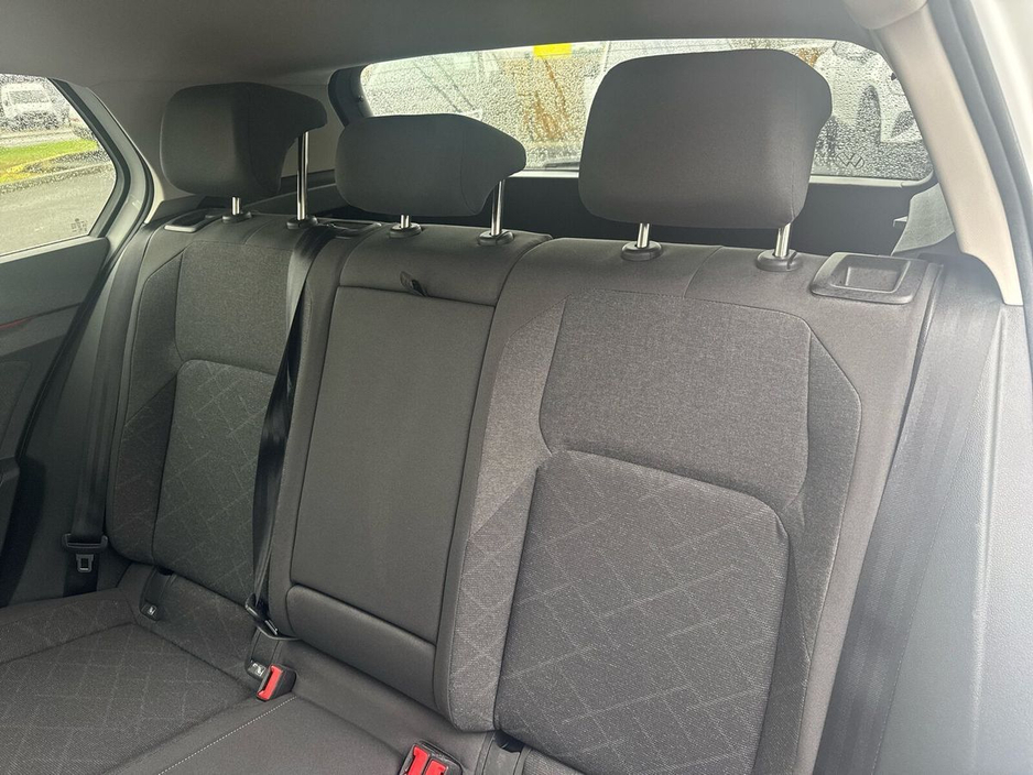 2023 Volkswagen Golf 2.0 TDI 115HP Life €24,975