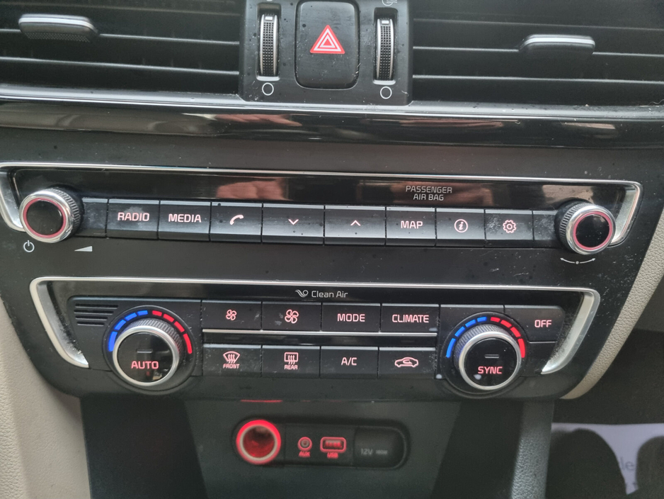 2017 Kia Optima 1.7 D Platinum €7,499