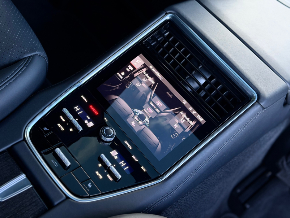 2022 Porsche Panamera 4 E-HY E-HYBRID 5DR AUTO €79,950
