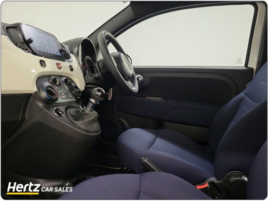 2023 Fiat 500 - image 4