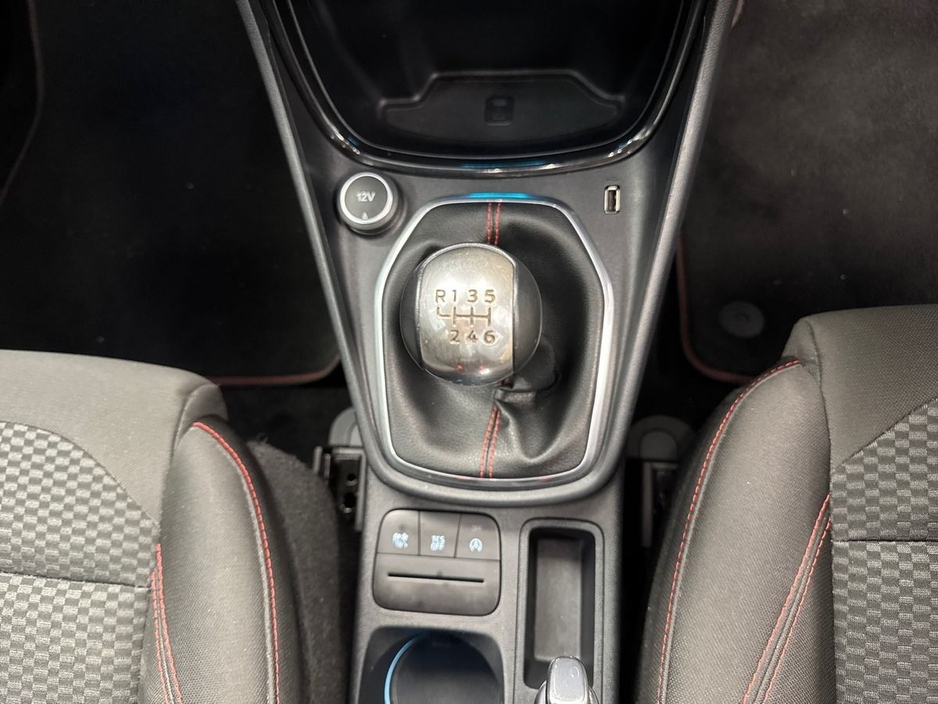 2022 Ford Puma - image 16