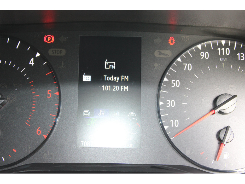 2023 Renault Kangoo - image 17