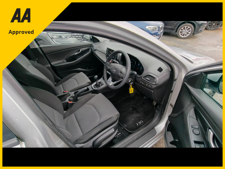 2018 Hyundai i30 - image 15