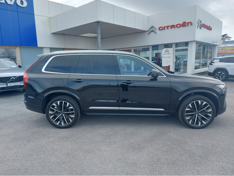 2026 Volvo XC90 - image 3