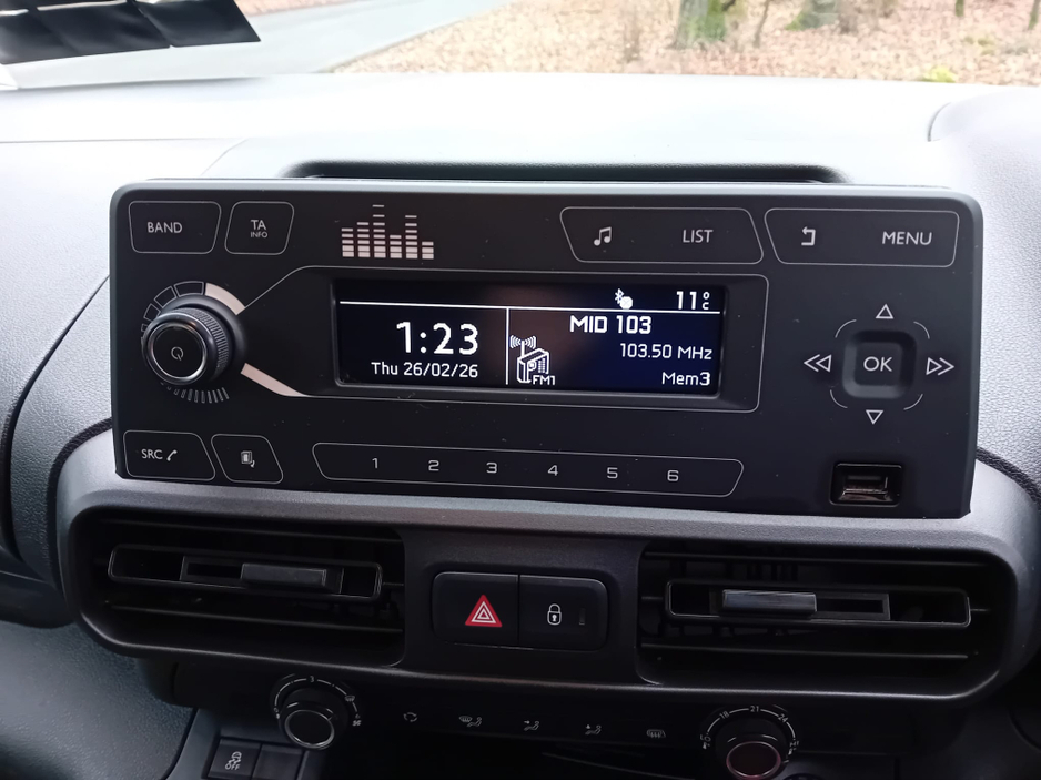 2019 Opel Combo - image 17