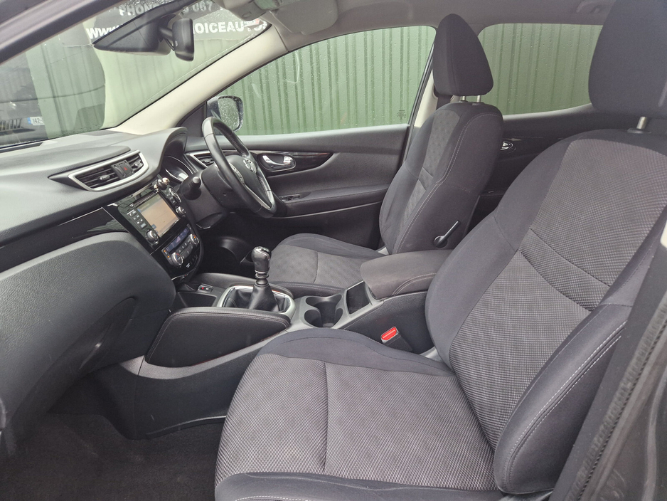 2015 Nissan Qashqai 1.5 DSL SV PREMIUM €7,950