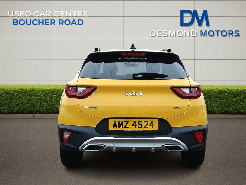 2023 Kia Stonic - image 11