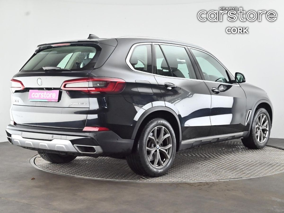 2020 BMW X5 xDrive45e xLine €44,880