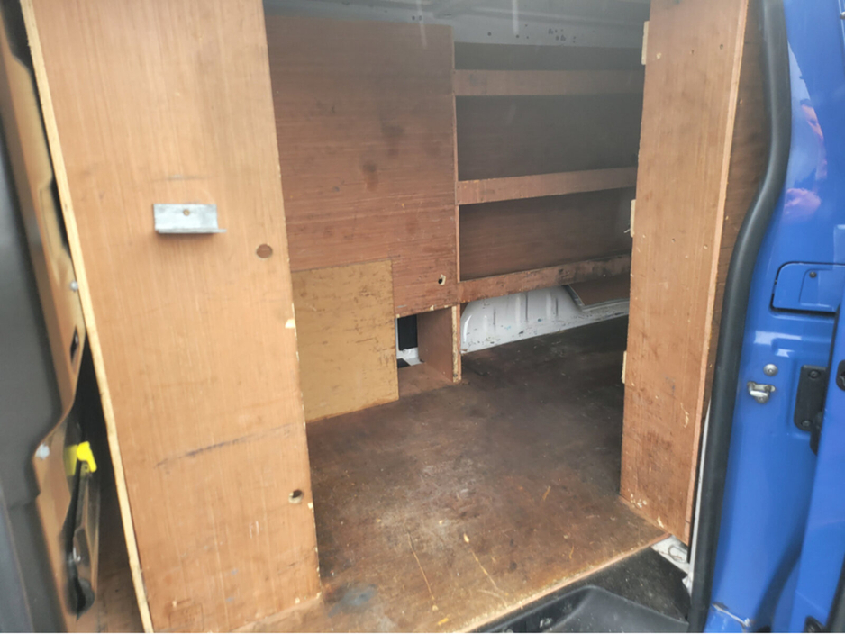 2021 Peugeot Expert - image 16