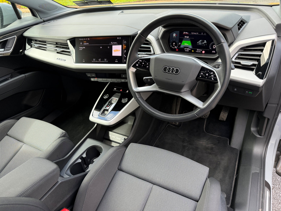 2023 Audi Q4 e-tron - image 9