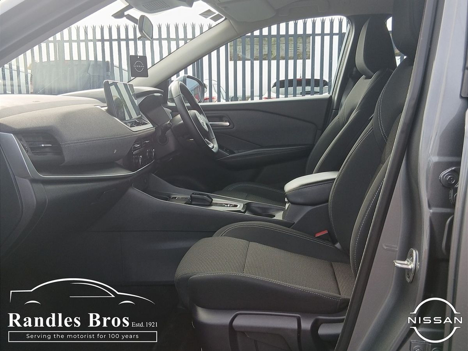 2025 Nissan Qashqai - image 11