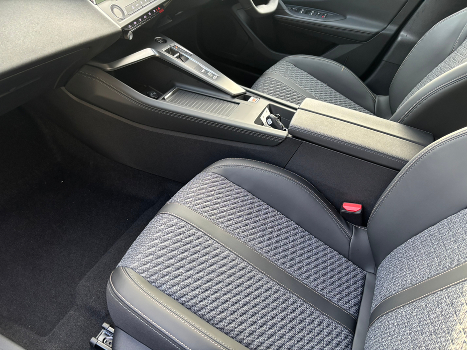 2026 Peugeot 308  €35,850