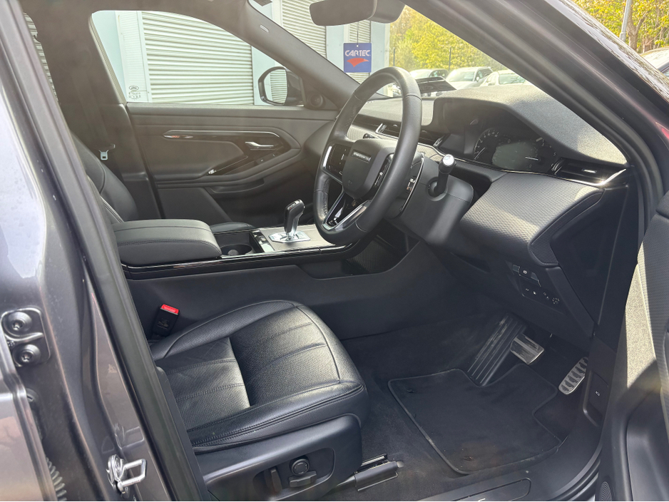 2022 Land Rover Range Rover Evoque - image 15