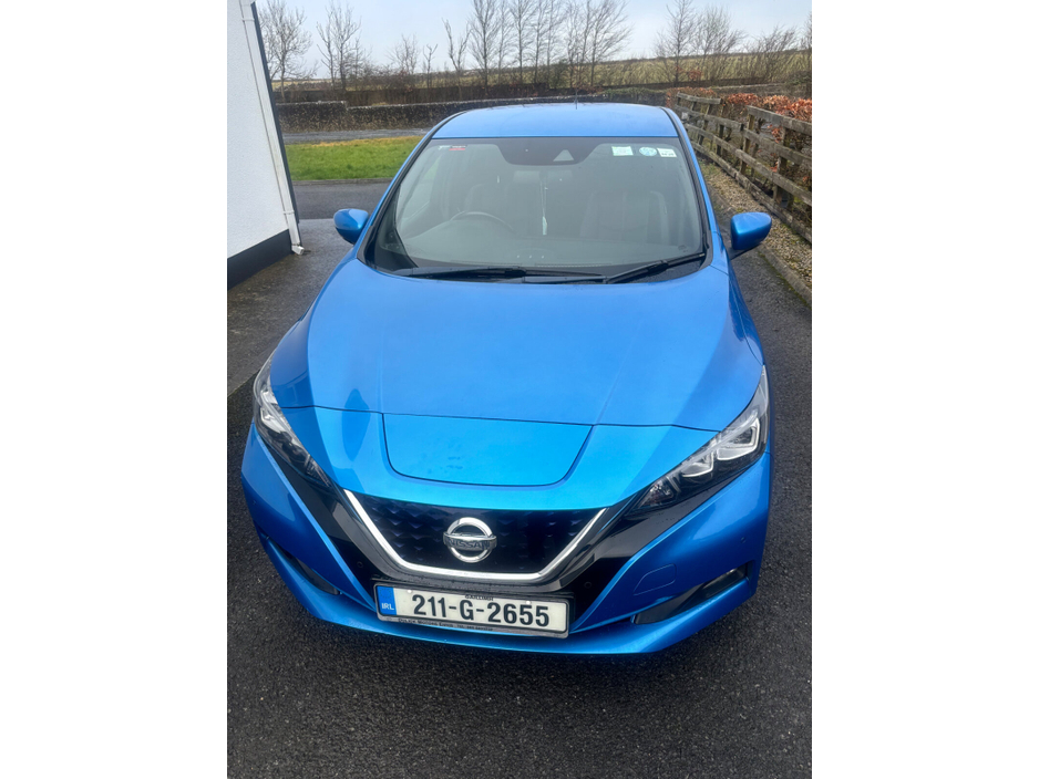 2021 Nissan Leaf - image 7