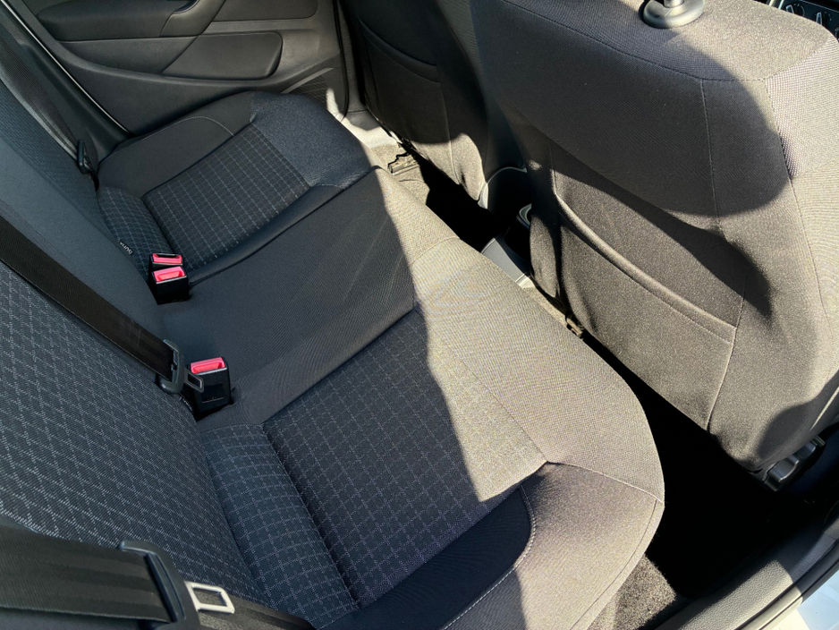 2015 Volkswagen Polo DBA-6RCJZ €12,500