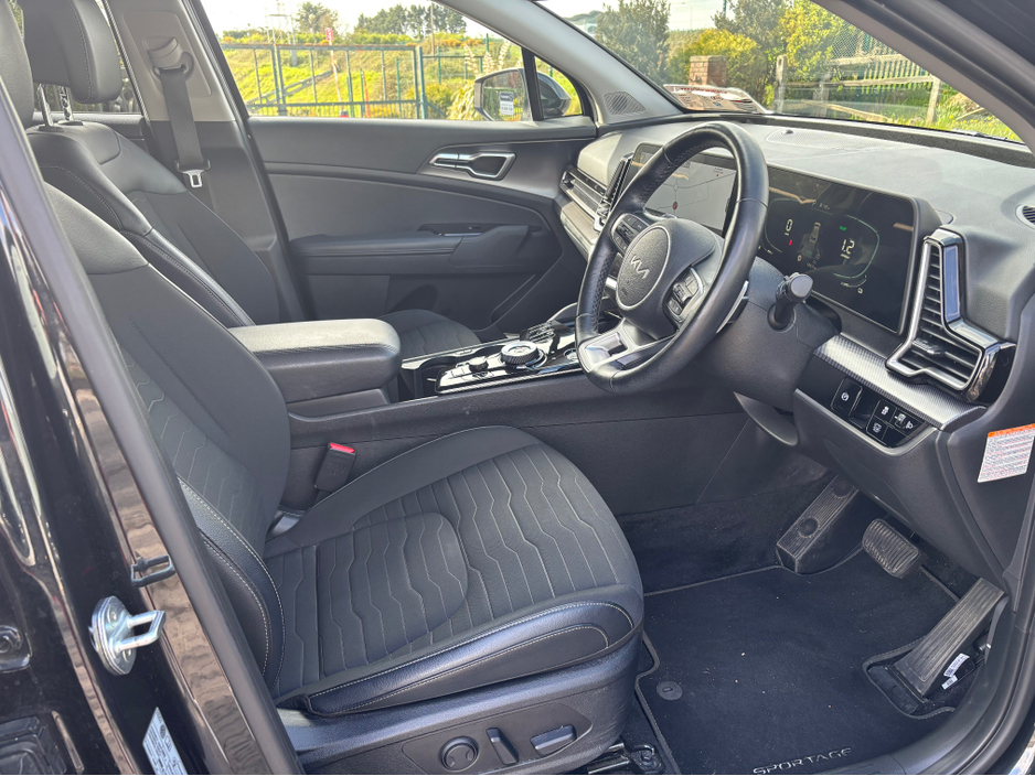 2023 Kia Sportage - image 7